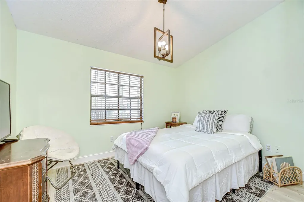 2139 Elm Street Dunedin FL 34698