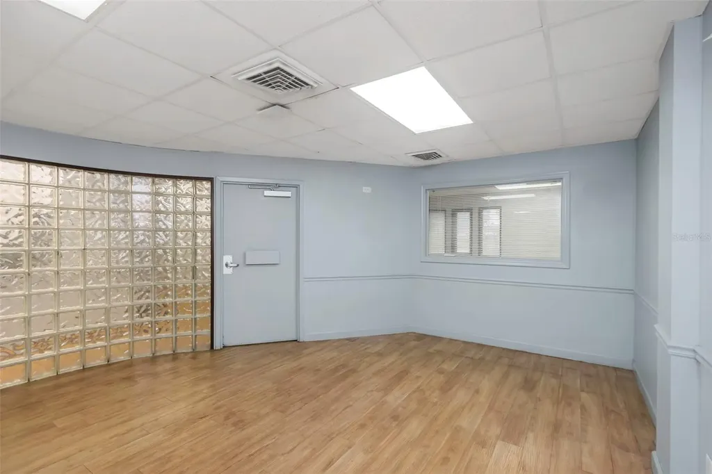 10320 N 56th Street Temple Terrace FL 33617