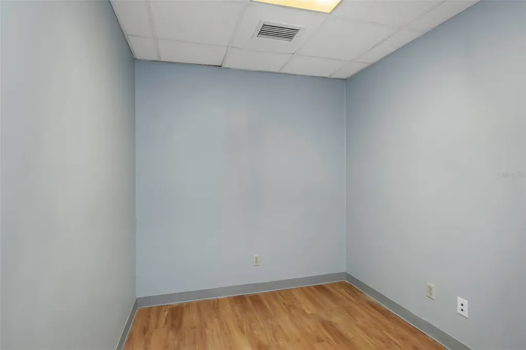 10320 N 56th Street Temple Terrace FL 33617