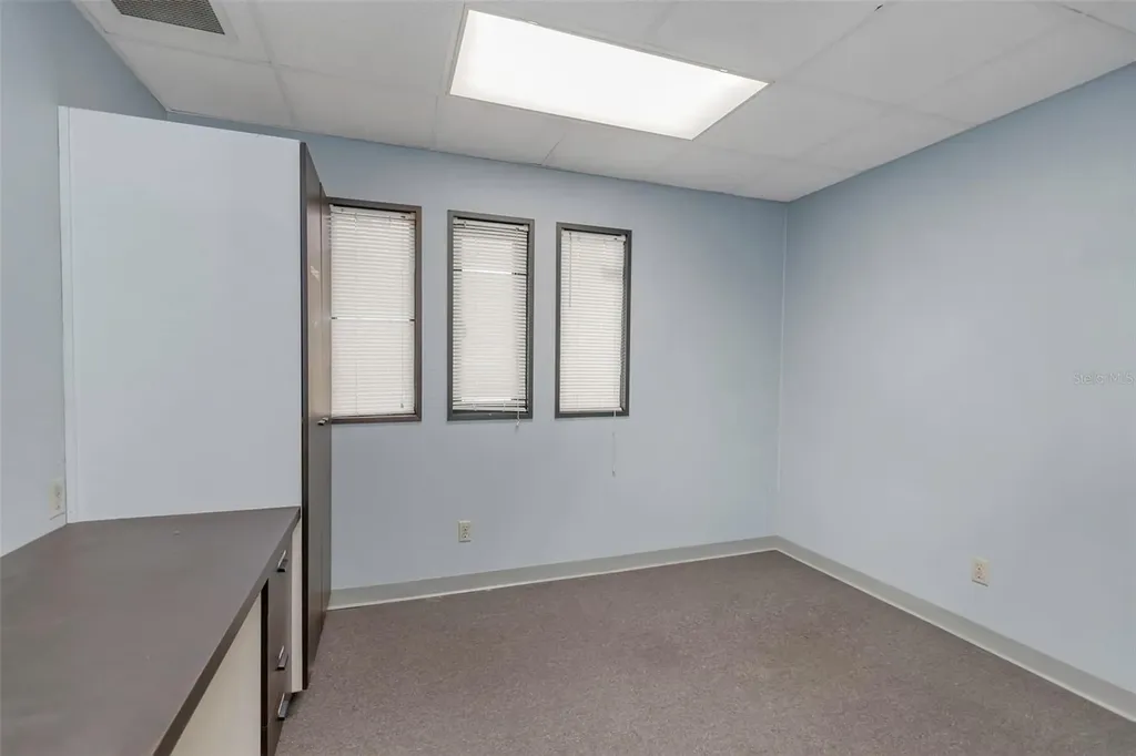 10320 N 56th Street Temple Terrace FL 33617