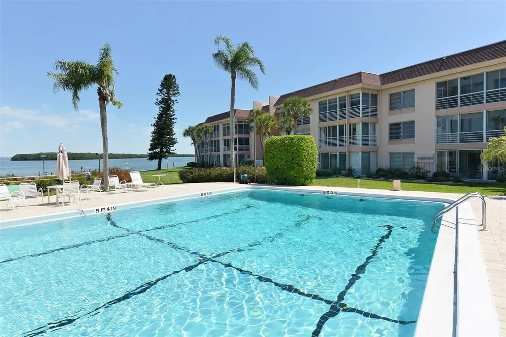 4420 Exeter Drive Longboat Key FL 34228