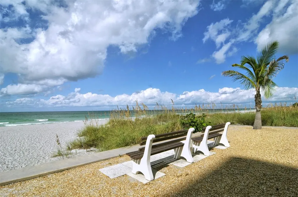 4420 Exeter Drive Longboat Key FL 34228