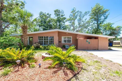 7401 11th Avenue N St Petersburg FL 33710