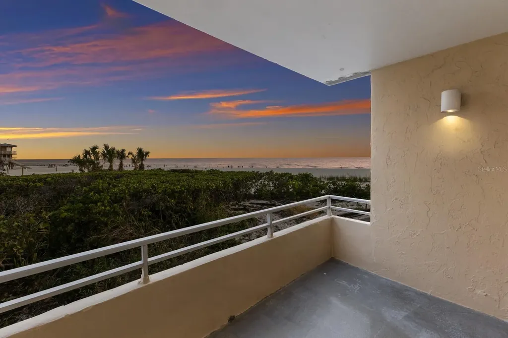 4200 Gulf Drive Holmes Beach FL 34217