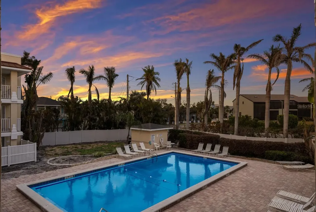 4200 Gulf Drive Holmes Beach FL 34217