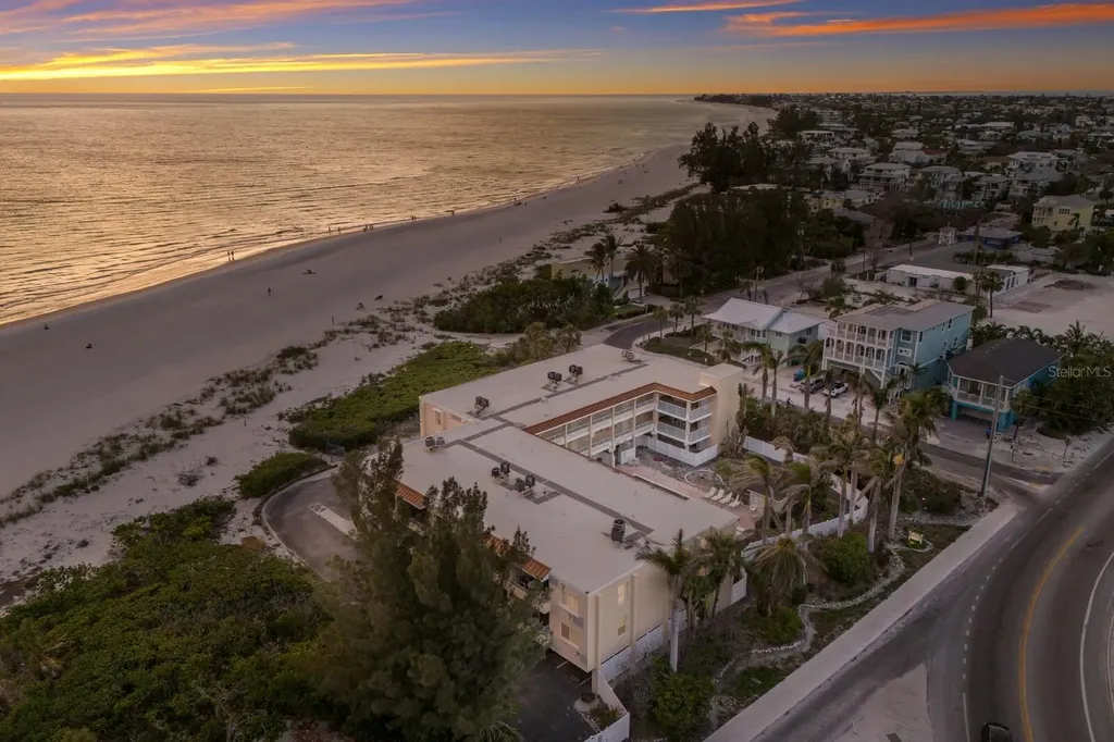 4200 Gulf Drive Holmes Beach FL 34217