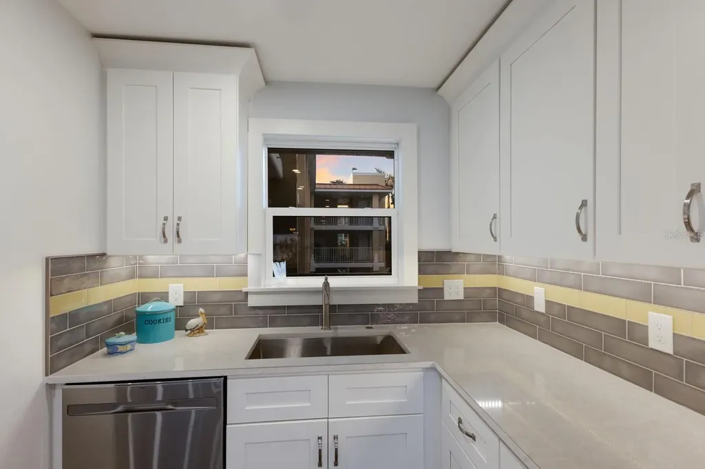 4200 Gulf Drive Holmes Beach FL 34217