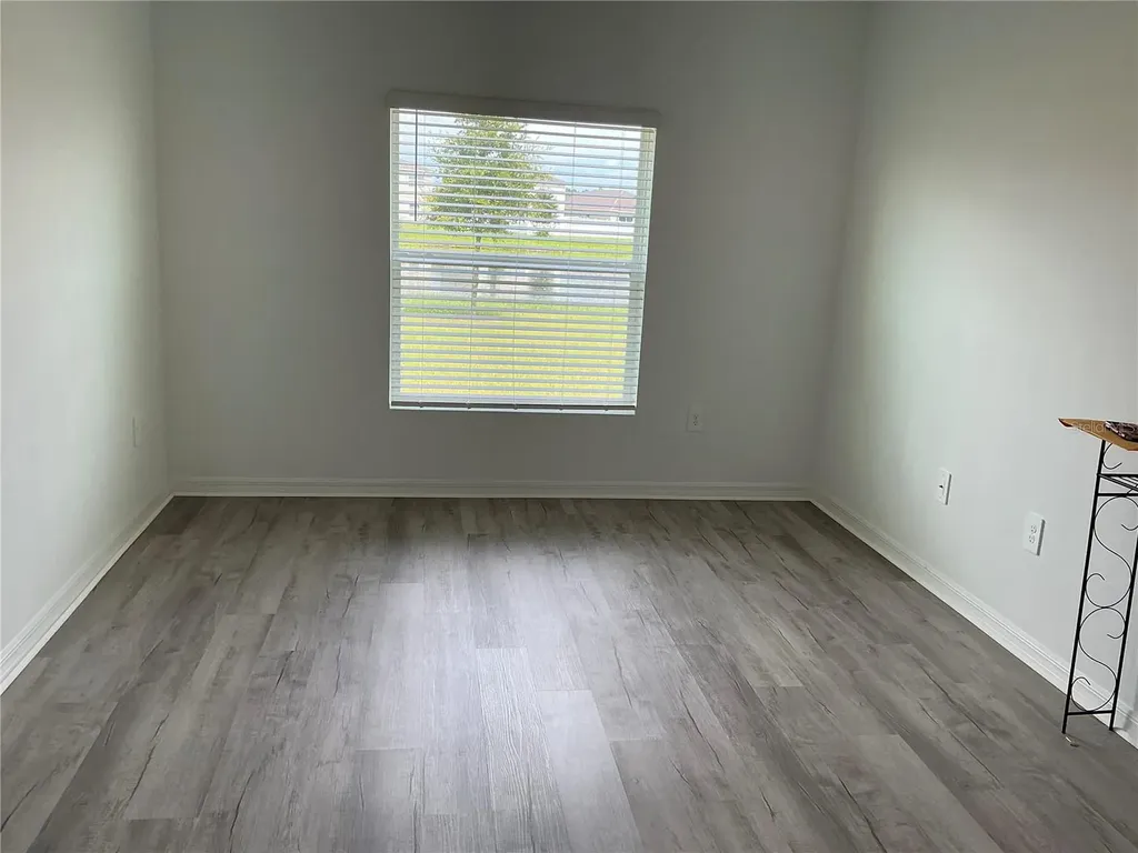165 Citrine Loop Kissimmee FL 34758