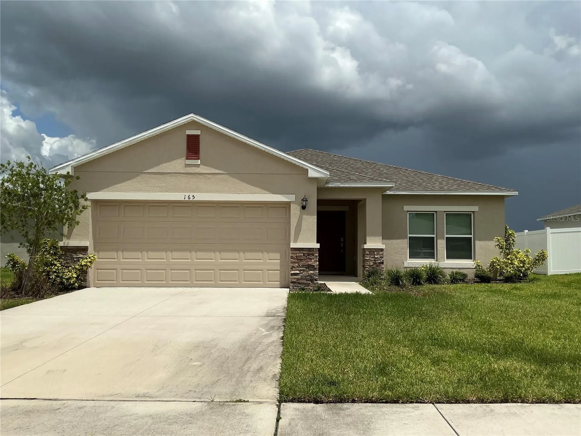 165 Citrine Loop Kissimmee FL 34758