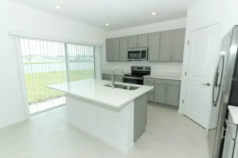 165 Citrine Loop Kissimmee FL 34758
