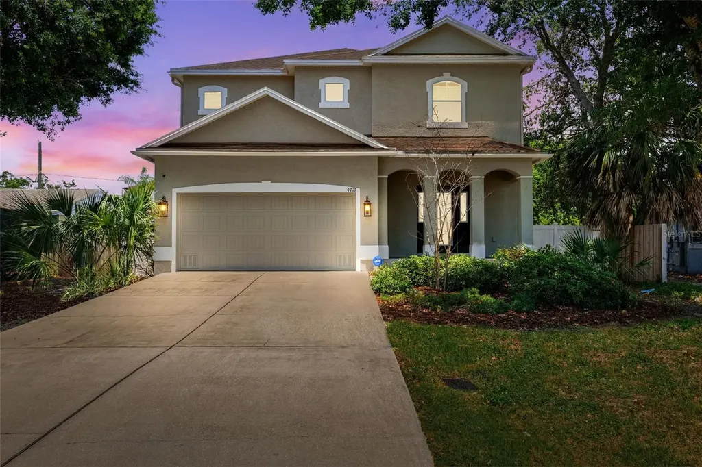 4717 W Lawn Avenue Tampa FL 33611