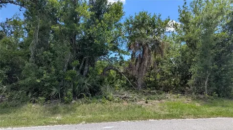 10017 Cocoa Beach Street Port Charlotte FL 33981