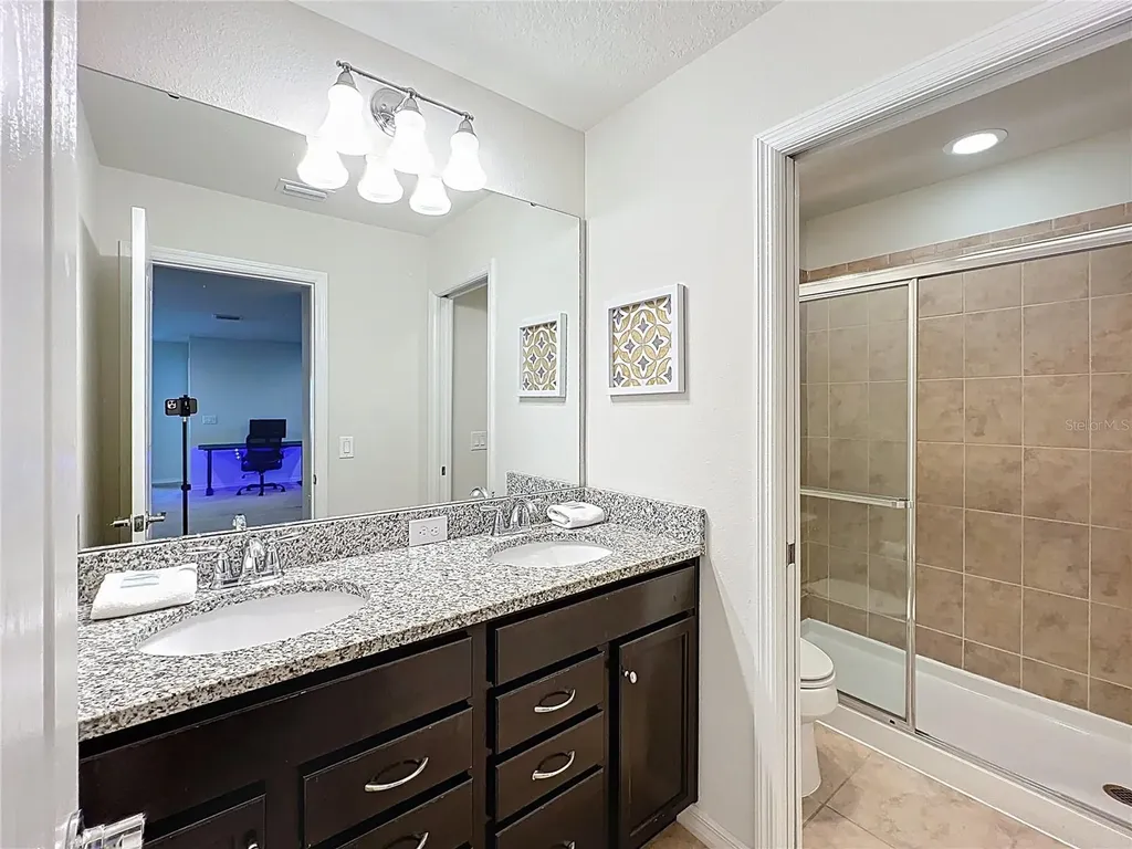 1614 Lima Avenue Kissimmee FL 34747