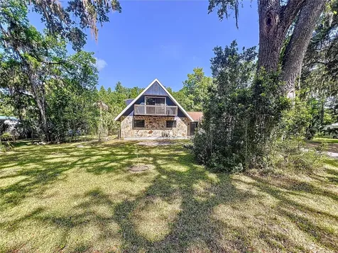 2900 Cr 415 Lake Panasoffkee FL 33538