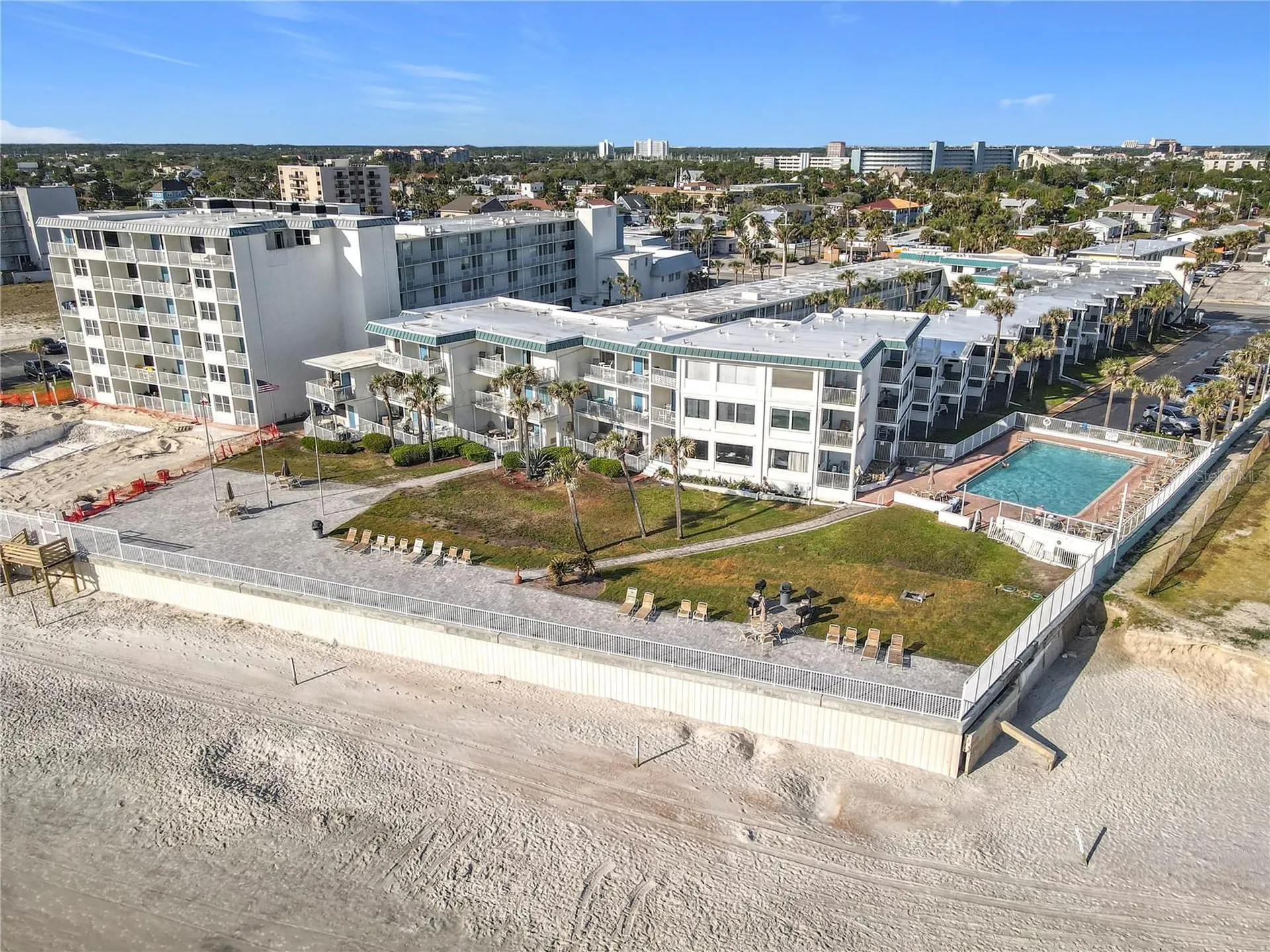 935 S Atlantic Avenue Daytona Beach FL 32118