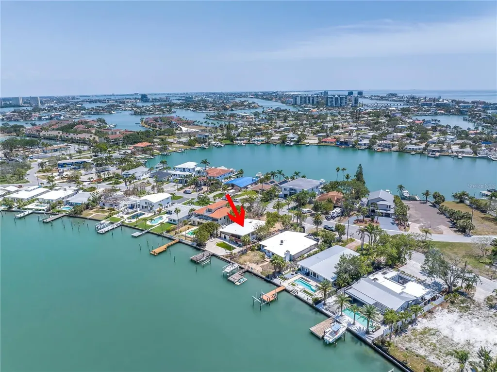 31 Dolphin Drive Treasure Island FL 33706