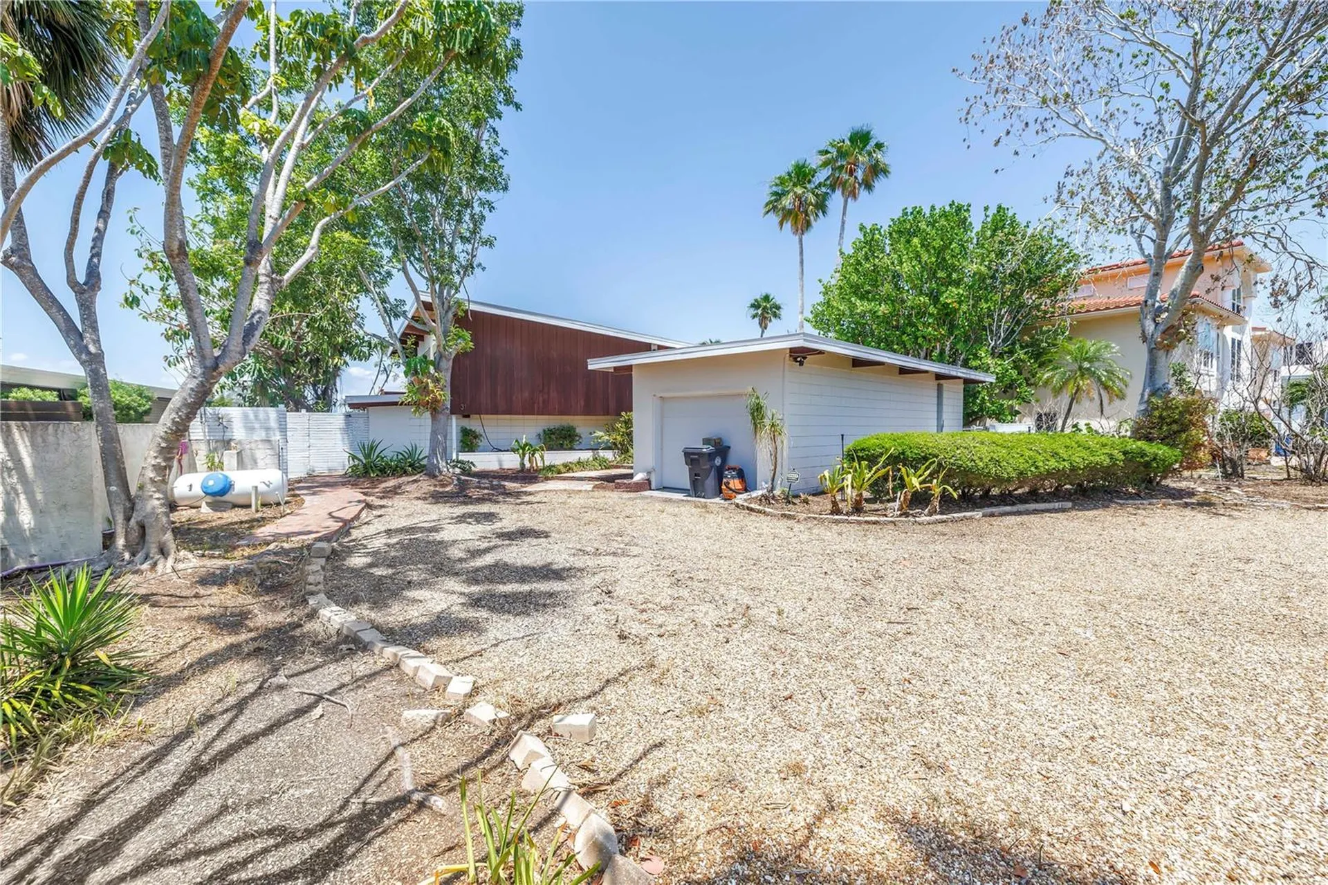31 Dolphin Drive Treasure Island FL 33706