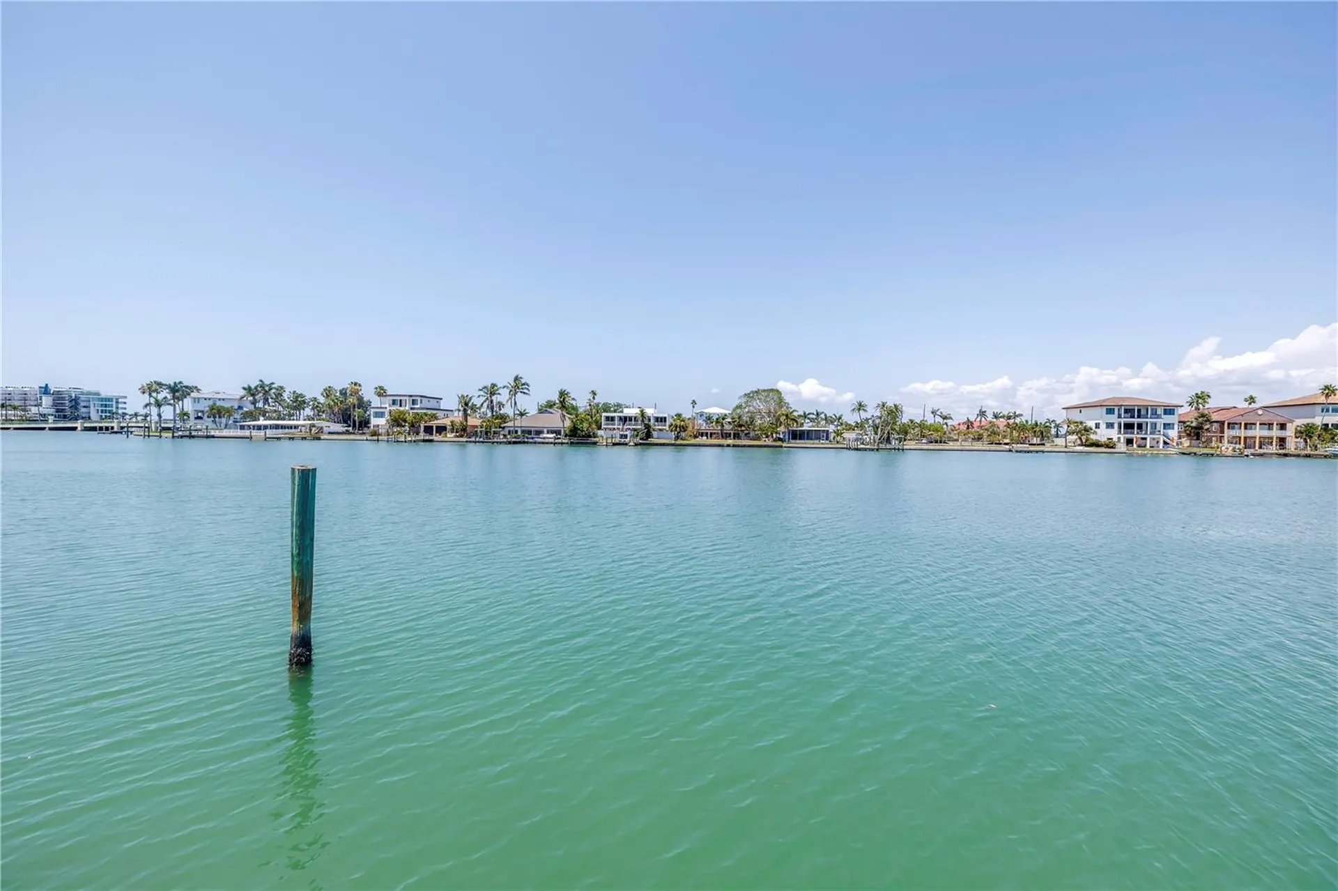 31 Dolphin Drive Treasure Island FL 33706