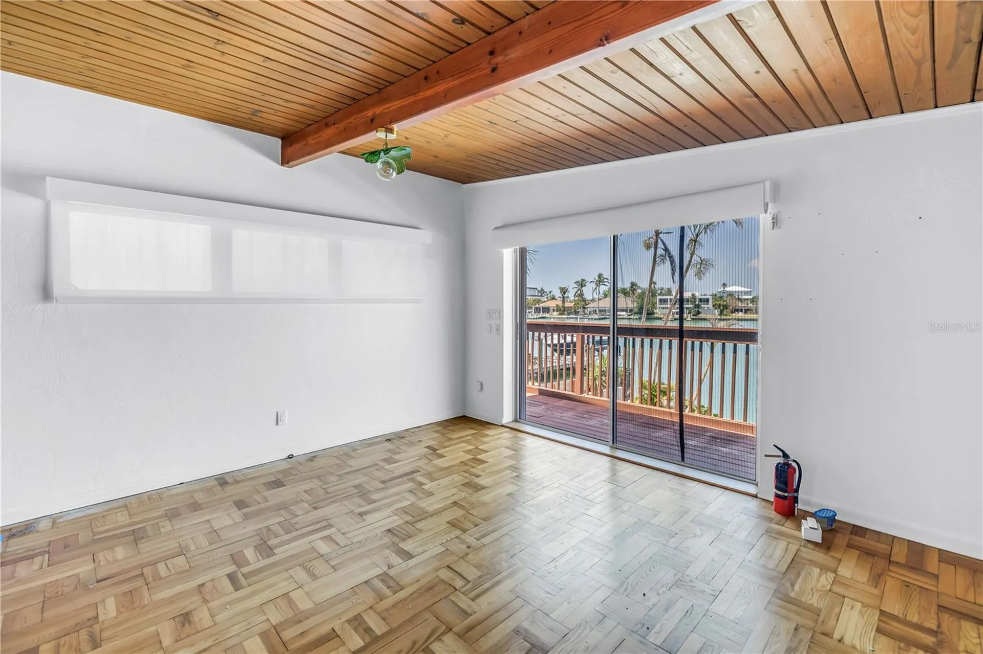 31 Dolphin Drive Treasure Island FL 33706