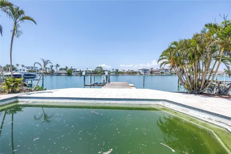 31 Dolphin Drive Treasure Island FL 33706