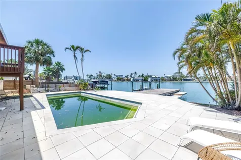 31 Dolphin Drive Treasure Island FL 33706