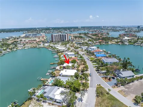 31 Dolphin Drive Treasure Island FL 33706