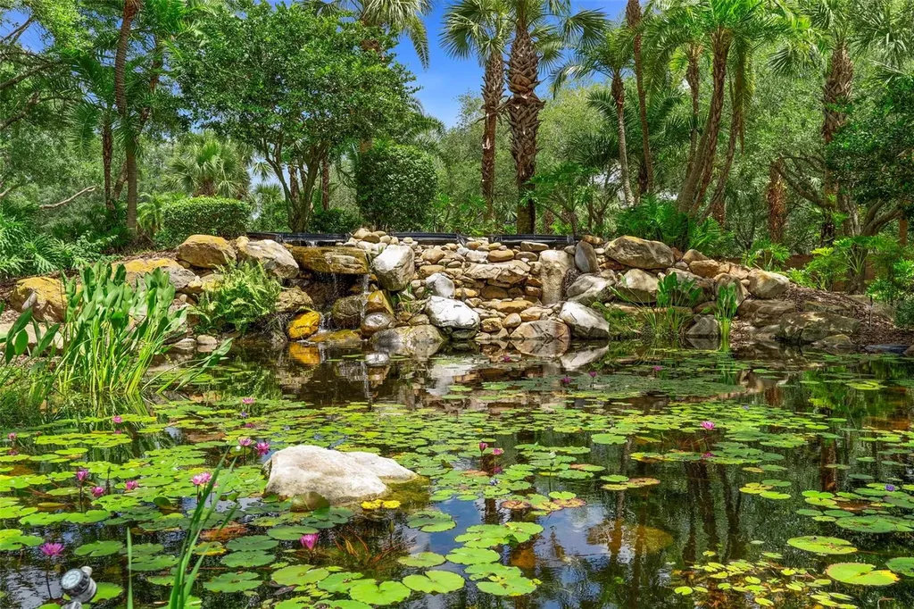 607 Gran Bahama Boulevard Davenport FL 33897
