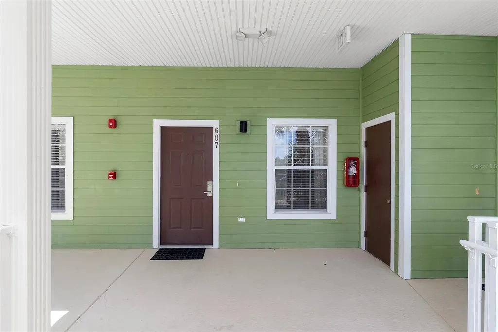 607 Gran Bahama Boulevard Davenport FL 33897