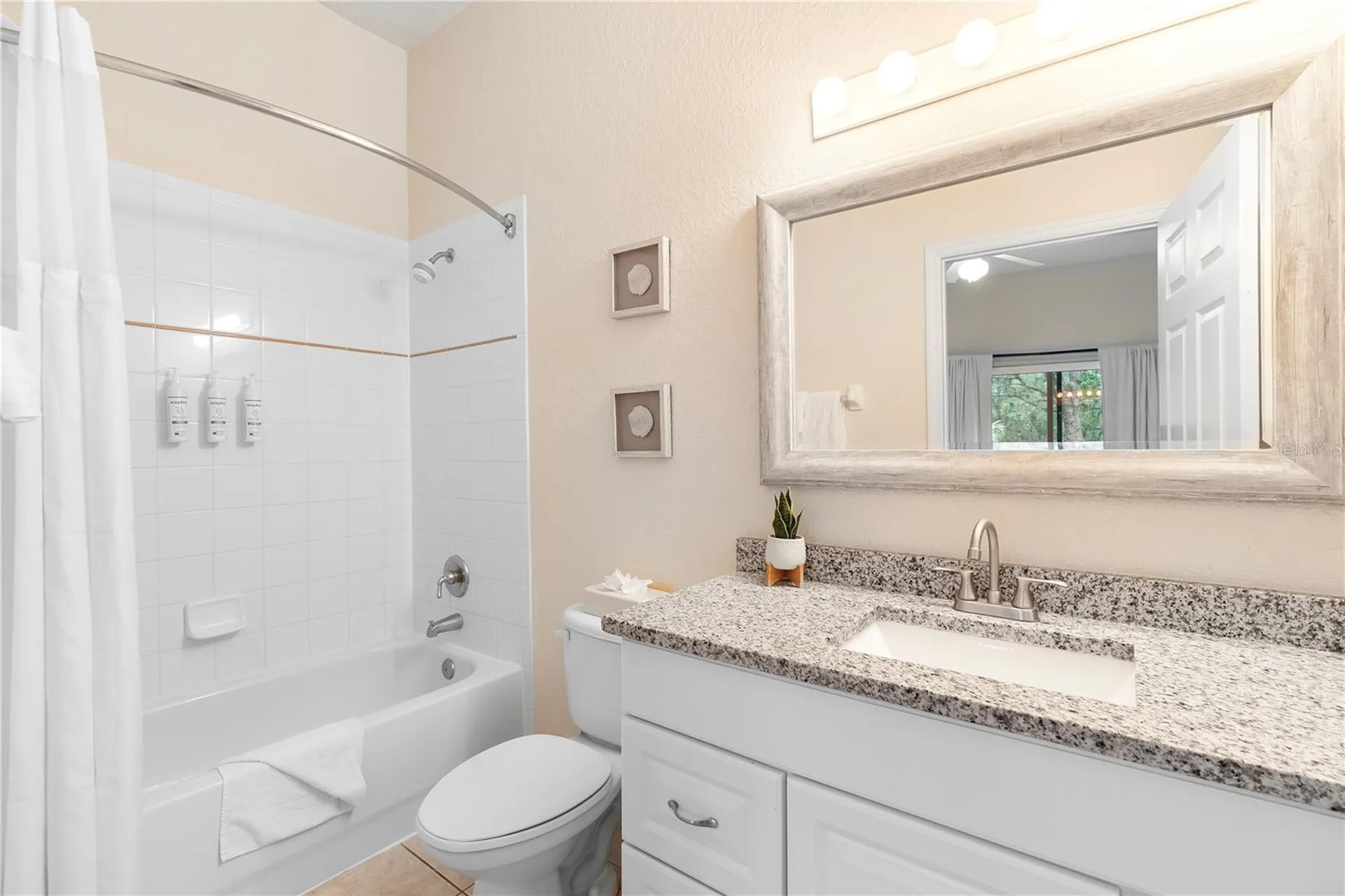 607 Gran Bahama Boulevard Davenport FL 33897
