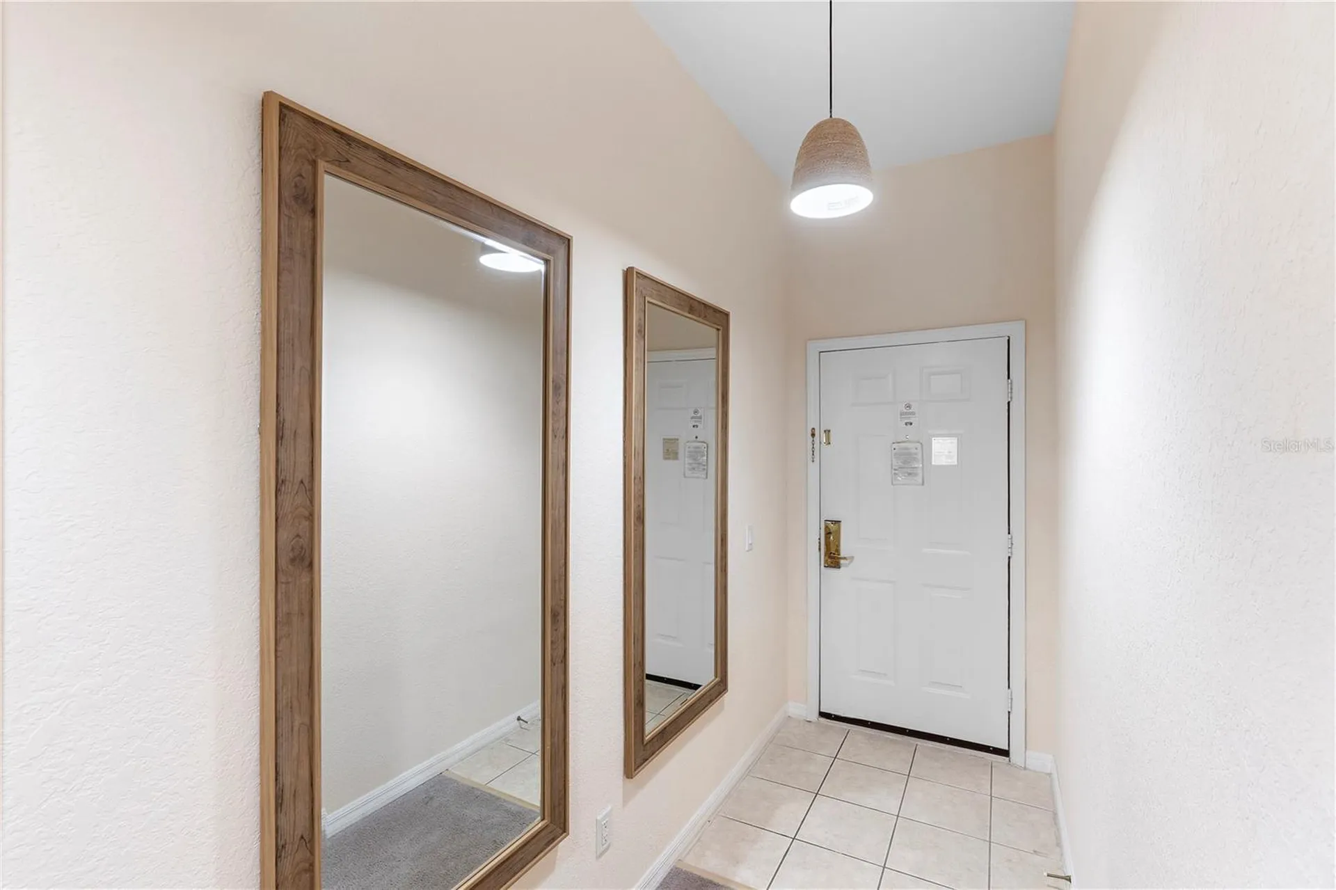 607 Gran Bahama Boulevard Davenport FL 33897