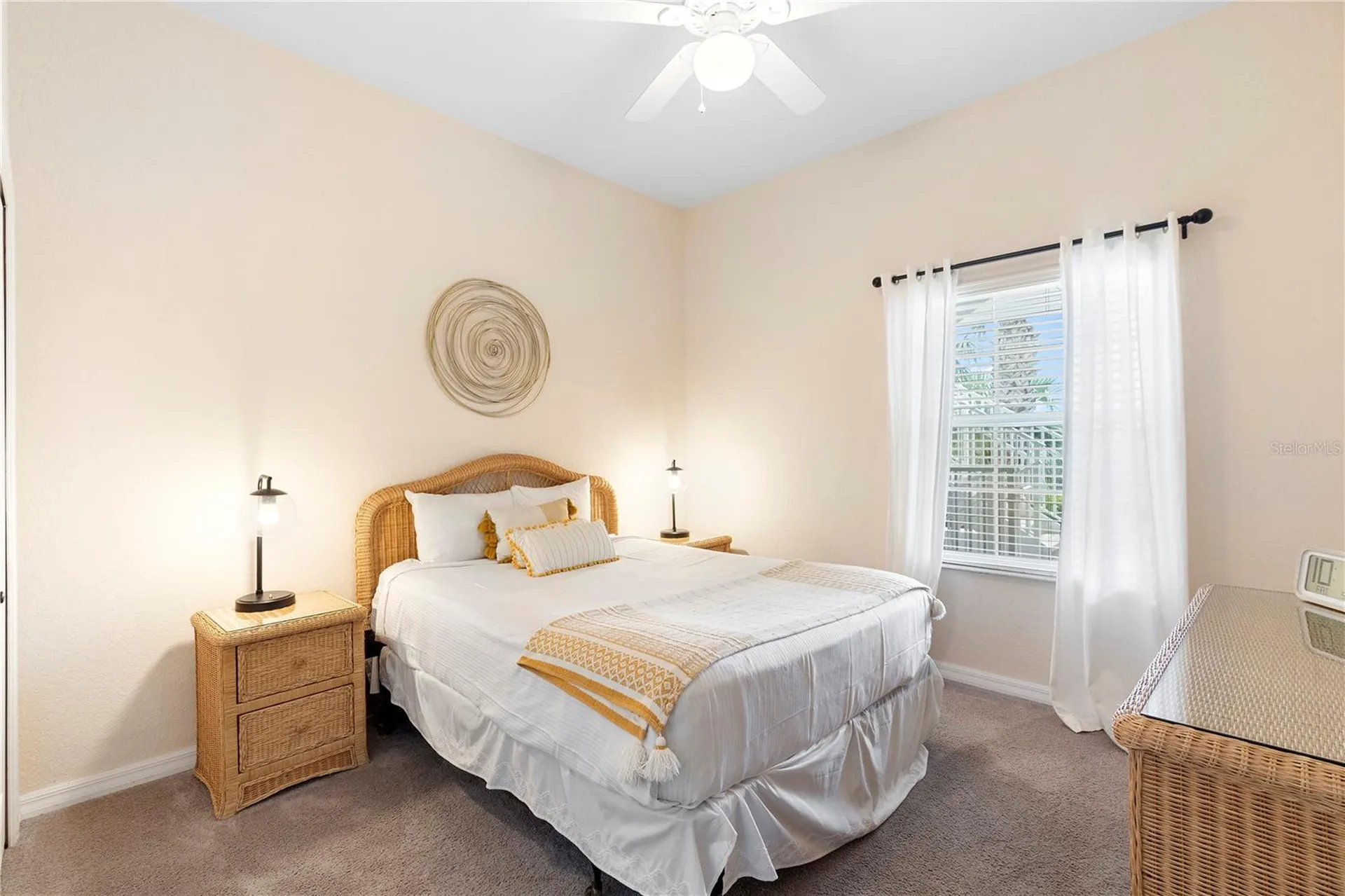 607 Gran Bahama Boulevard Davenport FL 33897