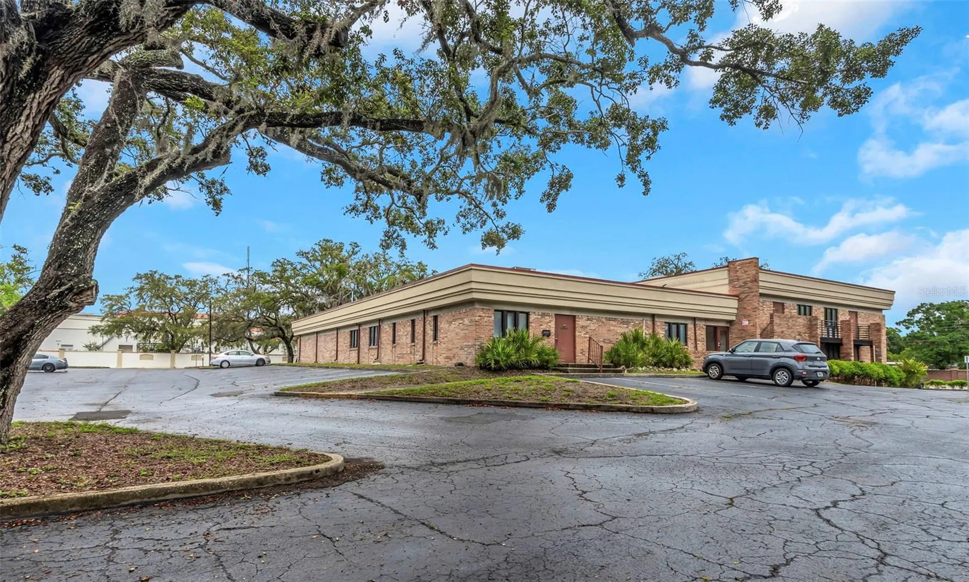 10320 N 56th Street Temple Terrace FL 33617