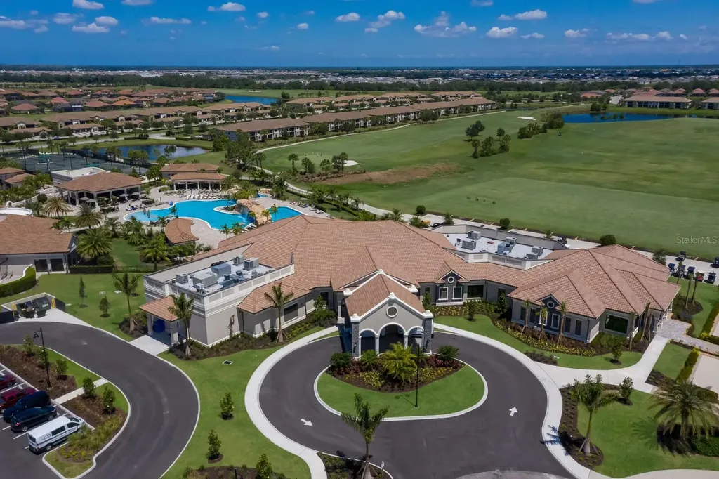 5557 Palmer Circle Bradenton FL 34211