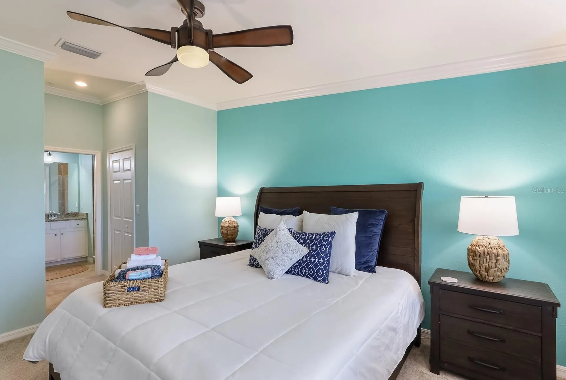 5557 Palmer Circle Bradenton FL 34211