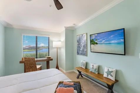 5557 Palmer Circle Bradenton FL 34211
