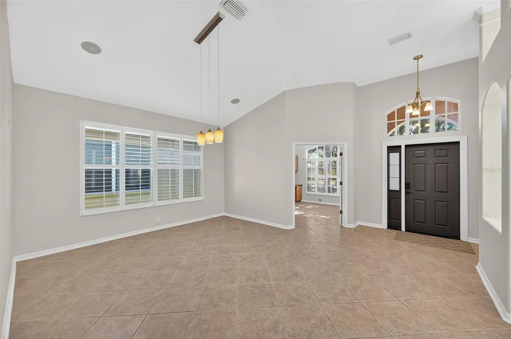 19156 Dove Creek Drive Tampa FL 33647