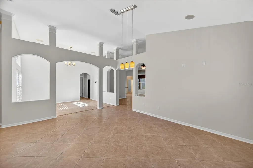 19156 Dove Creek Drive Tampa FL 33647