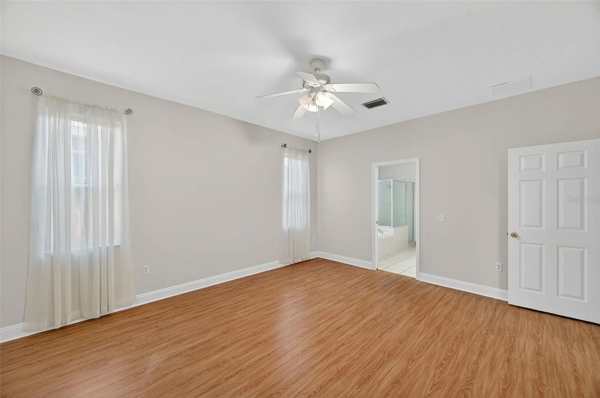 19156 Dove Creek Drive Tampa FL 33647