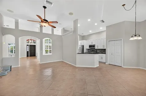 19156 Dove Creek Drive Tampa FL 33647