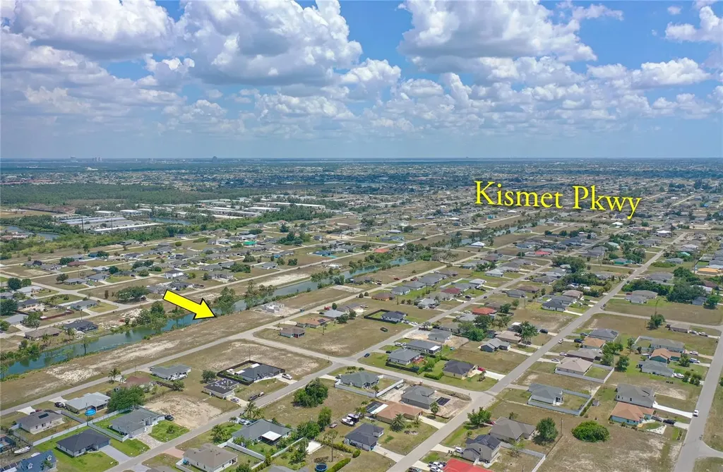 2831 NE 5th Place Cape Coral FL 33909