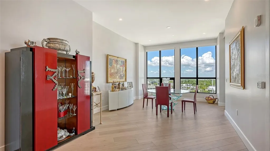 33 S Palm Avenue Sarasota FL 34236