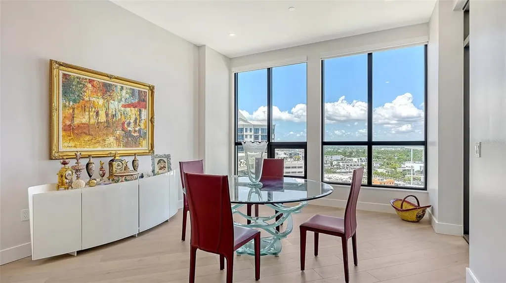 33 S Palm Avenue Sarasota FL 34236