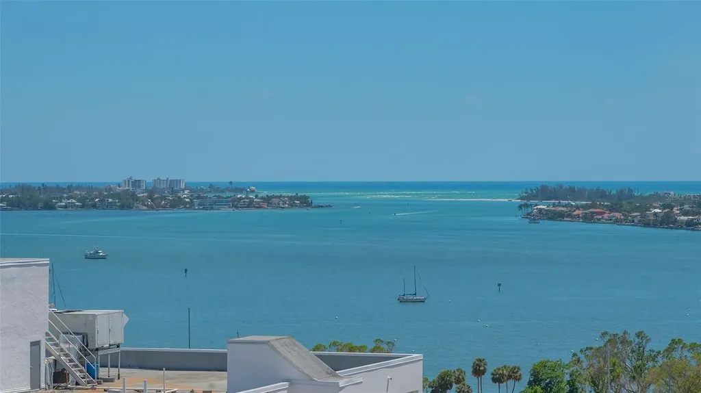 33 S Palm Avenue Sarasota FL 34236