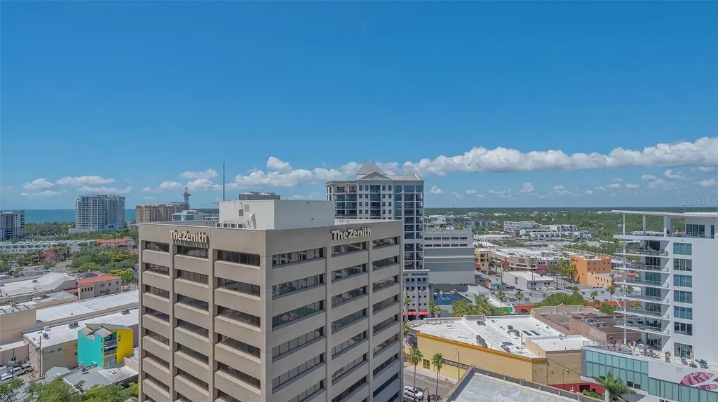 33 S Palm Avenue Sarasota FL 34236