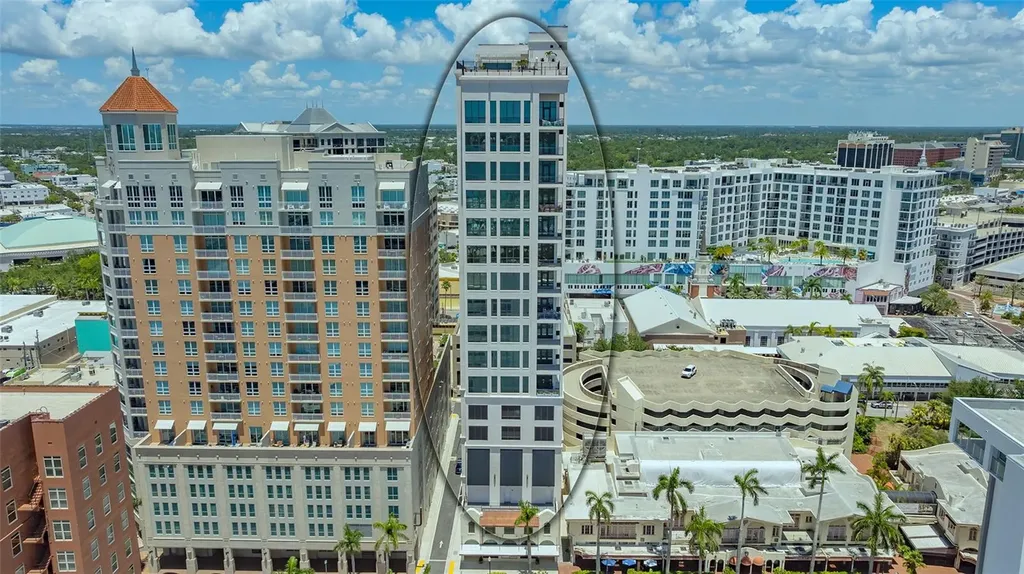 33 S Palm Avenue Sarasota FL 34236