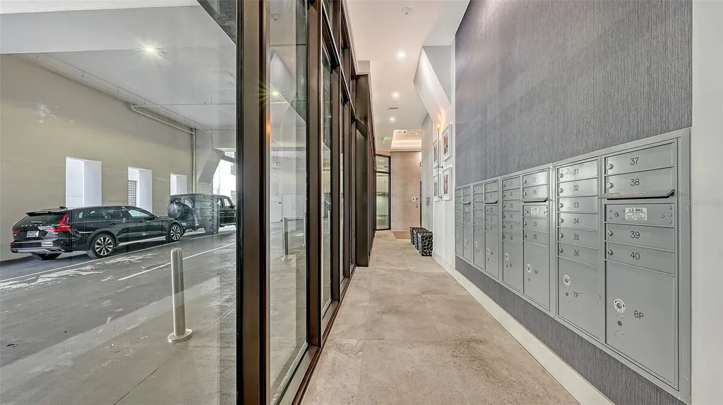 33 S Palm Avenue Sarasota FL 34236