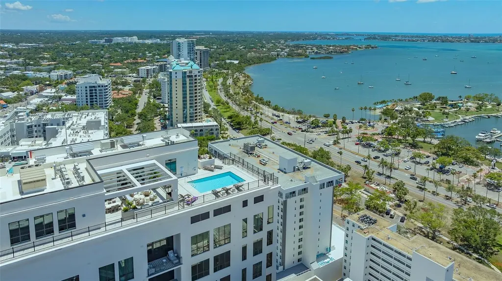 33 S Palm Avenue Sarasota FL 34236