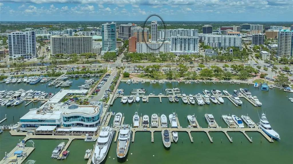 33 S Palm Avenue Sarasota FL 34236