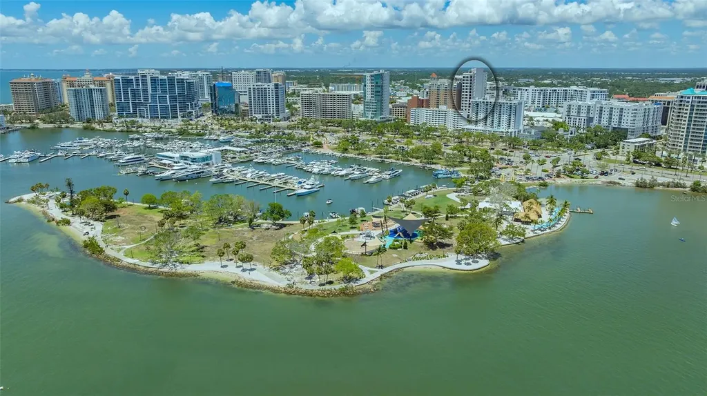 33 S Palm Avenue Sarasota FL 34236