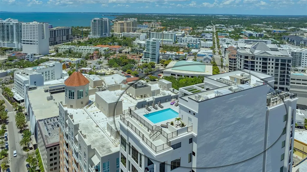 33 S Palm Avenue Sarasota FL 34236